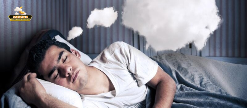 Mơ thấy người chết đánh thức mình là điềm gì?