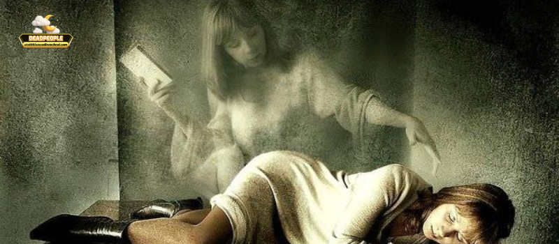 Các Bối Cảnh Mơ Thấy Người Chết Xoa Đầu Mình Và Điềm Báo