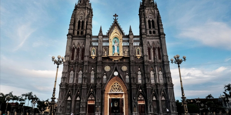Nhà Thờ